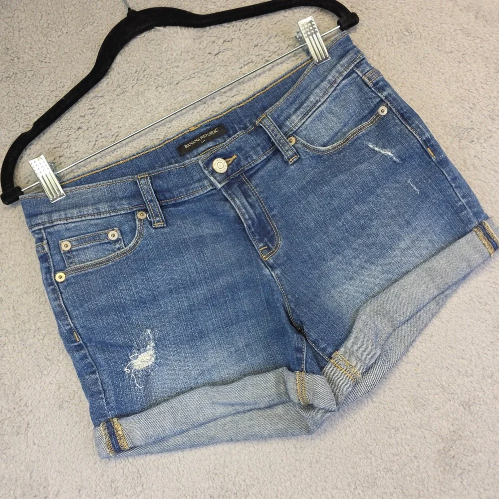 Banana Republic Denim Shorts Cuffed Distressed Blue‎ Jean Shorts Size 27